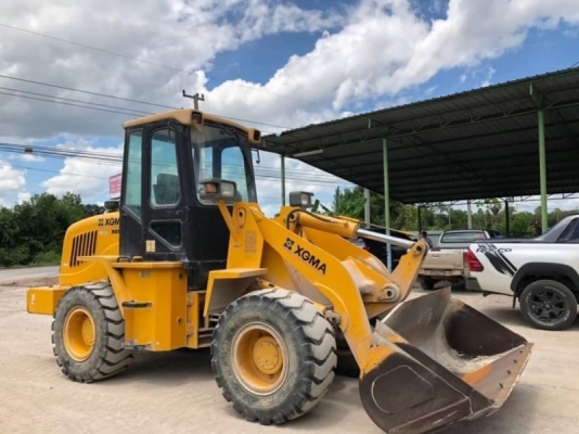 ขาย 355,000 บาท  สนใจ ทักมา   รถตักล้อยาง  XGMA XG9918 สภาพพร้อมใช้ เอกสารทะเบียน  รถอยู่  นครปฐม โทร 0610710295  สนใจ รายการสินค้า อื่นๆ ที่ เว็ปไชค์ Truck2Hand https://www.truck2hand.com/index.php?actions=content/search&amp;member_id=136193  Facebook ส่