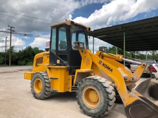 ขาย 355,000 บาท  สนใจ ทักมา   รถตักล้อยาง  XGMA XG9918 สภาพพร้อมใช้ เอกสารทะเบียน  รถอยู่  นครปฐม โทร 0610710295  สนใจ รายการสินค้า อื่นๆ ที่ เว็ปไชค์ Truck2Hand https://www.truck2hand.com/index.php?actions=content/search&amp;member_id=136193  Facebook ส่