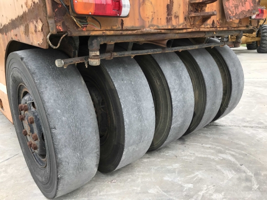 PCC TRADER - ขายรถบด SAKAI รุ่น TS7409 นำเข้าตรงจากญี่ปุ่นราคาถูกครับ