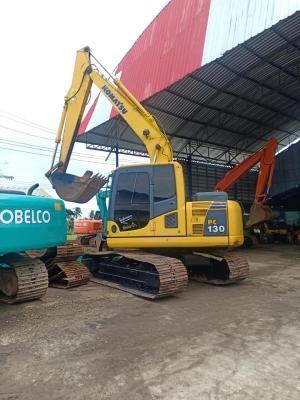 ขายจ้า..KOMATSU PC130-8 เก่าใน  สภาพสวย  แทรคใหญ่  9,xxxชั่วโมง เอกสารเล่มทะเบียน โทร 089-3818694  จ๊อย
