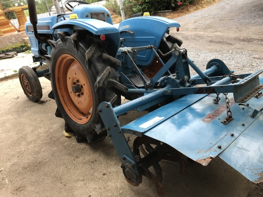 รถแทรกเตอร์HINOMOTOมือสอง