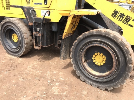 ขายรถตักล้อยาง KOMATSU WA100-5 นำเข้าเองจากญี่ปุ่น สภาพพร้อมใช้