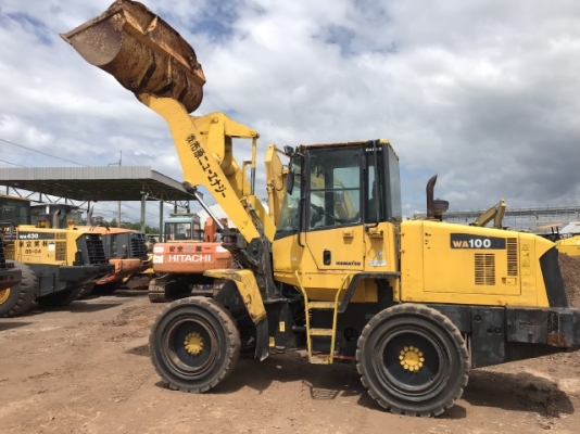 ขายรถตักล้อยาง KOMATSU WA100-5 นำเข้าเองจากญี่ปุ่น สภาพพร้อมใช้