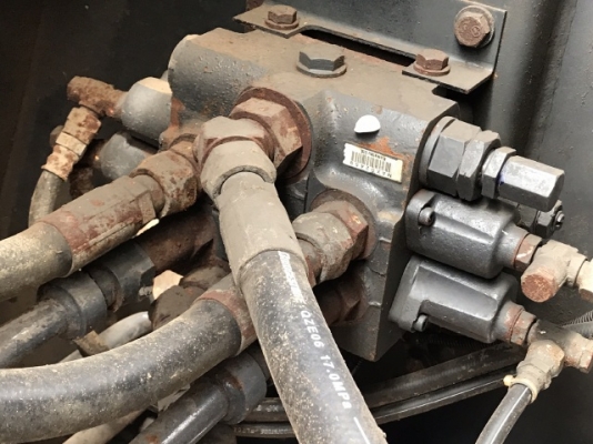 ขายรถตักล้อยาง KOMATSU WA100-5 นำเข้าเองจากญี่ปุ่น สภาพพร้อมใช้