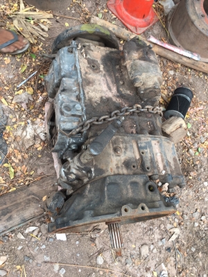 เกียร์ ฟูโช่ D16เสื้อตาราง เกียร์3แตก ขาย 9500 บาท 0816278866