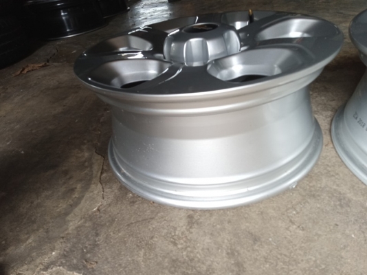 ขอบ16 ถอดป้ายแดง ชุด3600บ.