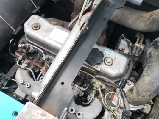 ขายรถขุด KOBELCO SK135SR ลายหัวกระแทก นำเข้าเองจากญี่ปุ่น สภาพสวยพร้อมใช้ มีVDOการทำงานครับ