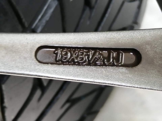 ล้อ HRE ขอบ19 สภาพสวย ไม่มีซ่อม ราคาไม่แพง