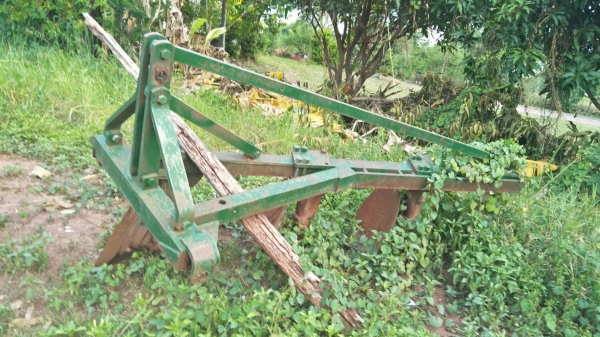 ขายTS90 สองเพลา นิวฮอนแลนด์ พร้อมดันหน้า หางสามเล่มทะเบียน