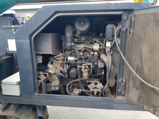 เครนแมงมุมเก่านอก URW375CD อินวอย เครนแมงมุมเก่านอก URW375CD อินวอย