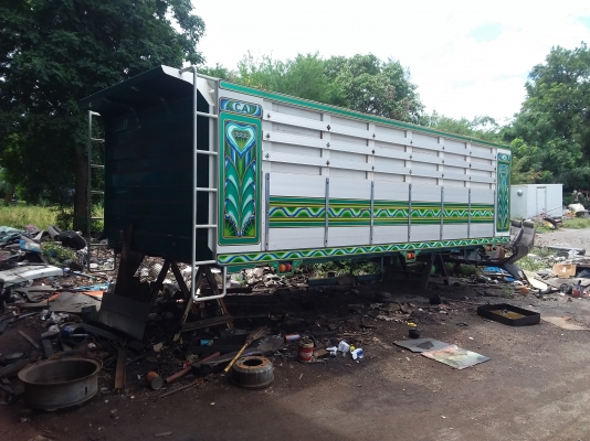 ขายกระบะดั้มสิบล้อ isuzu 360