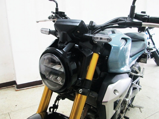 (โอนฟรี) ขาย Honda CB 150 R ตัว TOP มี ABS ไมล์แท้ 6297 กม ปี 2018 สภาพป้ายแดงสวยเดิมๆ เครื่องหัวฉีด