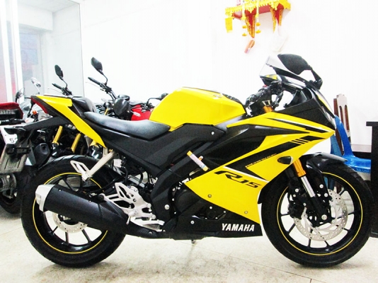 (โอนฟรี) ขาย All New Yamaha R15 ไมล์แท้ 1415 กม ปลายปี 2018 สภาพสวย