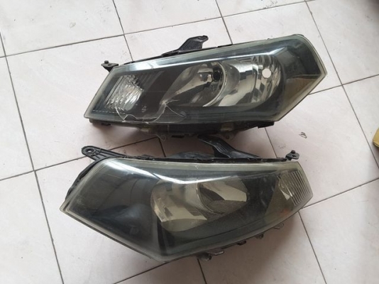 ขายไฟหน้าขวาProton Saga โปรตอนซาก้า ถูกมาก1500บ.