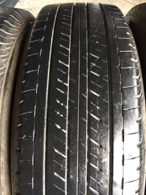 ล้ออีซูซุ+บริสโตน215/70/15ปี16 ใช้งานไม่ถึงหมื่นโลถอดเก็บ ล้อยางสวยมากๆ สนใจถามได้ครับ