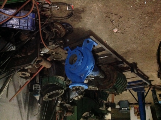 ขายปั้มเพลารอย STAC  ท่อน้ำเข้า 6" ท่อออก 5 " ใบพัดทองเหลือง เพลาสแตนเลส