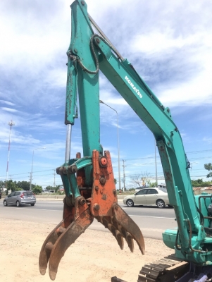 ขายรถขุด KOMATSU PC30-7E ปากคีบ (3,xxx ชั่วโมง) นำเข้าเองจากญี่ปุ่น สภาพพร้อมใช้ มีVDOการทำงานครับ