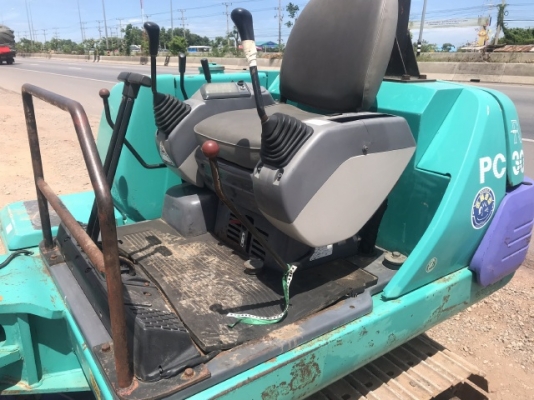 ขายรถขุด KOMATSU PC30-7E ปากคีบ (3,xxx ชั่วโมง) นำเข้าเองจากญี่ปุ่น สภาพพร้อมใช้ มีVDOการทำงานครับ