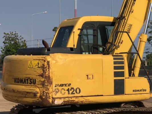 ขายรถขุด KOMATSU PC120-6E ลายหัวกระแทก นำเข้าเองจากญี่ปุ่น สภาพสวยพร้อมใช้ มีVDOการทำงานครับ