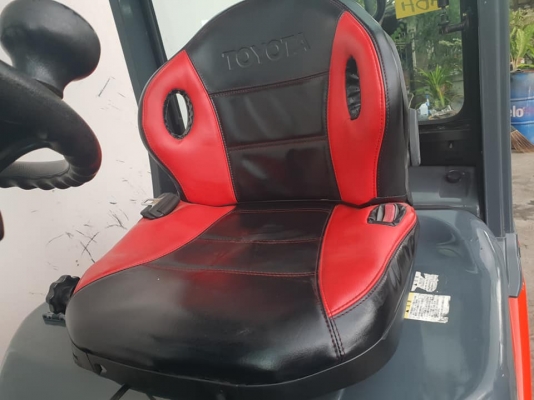 ขายรถโฟล์คลิฟท์มือสอง TOYOTA 8FD15 ปรับสภาพพร้อมใช้งาน ขายรถโฟล์คลิฟท์มือสอง TOYOTA 8FD15 ปรับสภาพพร้อมใช้งาน