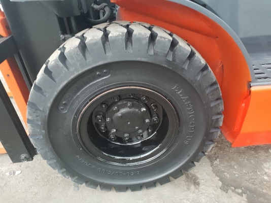 ขายรถโฟล์คลิฟท์มือสอง TOYOTA 8FD15 ปรับสภาพพร้อมใช้งาน ขายรถโฟล์คลิฟท์มือสอง TOYOTA 8FD15 ปรับสภาพพร้อมใช้งาน