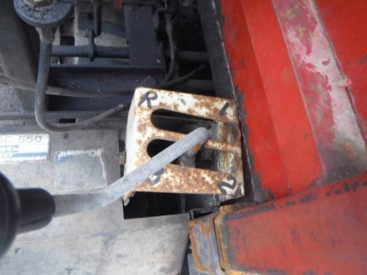 ขายรถบรรทุกตีนตะขาบ เอนกประสงค์ เก่าญี่ปุ่น พร้อมใช้งาน 23,000.- ขายรถบรรทุกตีนตะขาบ เอนกประสงค์ เก่าญี่ปุ่น พร้อมใช้งาน 23,000.-