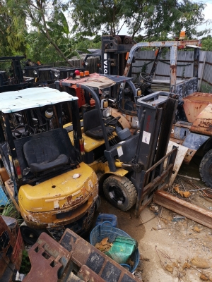 รถยกฟอร์คลิฟต์