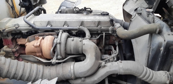 6ล้อหัวลาก Hino FG1J 212แรงปี47 เครื่องดี พร้อมใช้