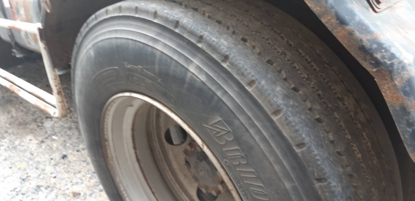 6ล้อหัวลาก Hino FG1J 212แรงปี47 เครื่องดี พร้อมใช้