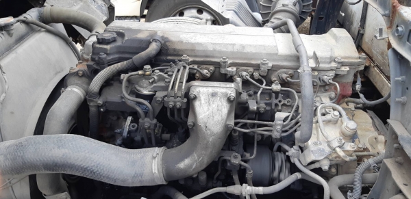 6ล้อหัวลาก Hino FG1J 212แรงปี47 เครื่องดี พร้อมใช้ 6ล้อหัวลาก Hino FG1J 212แรงปี47 เครื่องดี พร้อมใช้
