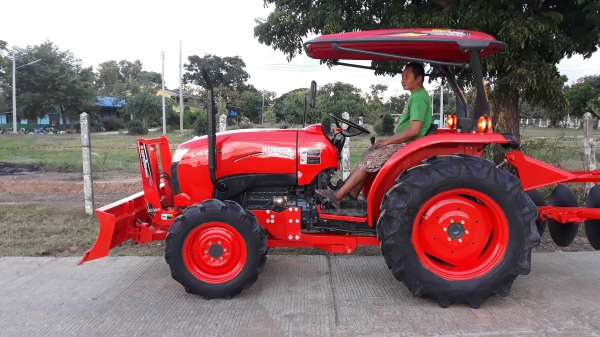 ขาย. L4708 สภาพสวยๆเก็บสีใหม่ เครื่องเกียรดีไม่เคยแกะเกียร์ดีไม่หอนท้ายเงียบ