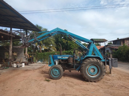 ขายรถคีบ