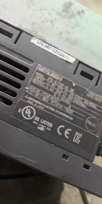 2700 บ.ส่งถึงบ้านฟรี โทร 083-2000058 LINE ID: line832923 มอเตอร์เกียร์ทดรอบแบบหัวเกียร์ทดออกด้านข้างทำมุม 90 ํ กับตัวมอเตอร์  ยี่ห้อ NISSEI ขนาด 200 W.  ขนาดเพลาขับโต 22 mm. พร้อมอินเวอร์เตอร์ยี่ห้อMitsubishi ขนาด200W พร้อมต่อเสียบไฟบ้าน220 V.