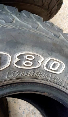 ขายยาง AT 285/75/16 มือสอง ขายยาง AT 285/75/16 มือสอง