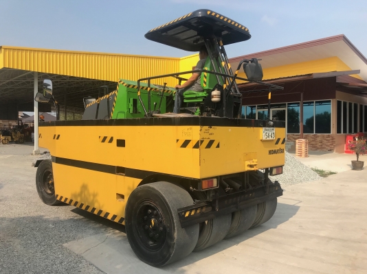 ขายรถบดล้อยางKOMATSUรุ่นJW210นำเข้าญี่ปุ่น ไม่เคยใช้งานในไทยมีเอกสารพร้อม เครื่องอีซูซุ6สูบสภาพดีพร้