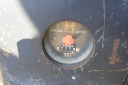 ขายรถแบคโฮ CATERPILLAR 303 (มีหัวแย็กปูน พร้อมบุ้งกี๋) ขายรถแบคโฮ CATERPILLAR 303 (มีหัวแย็กปูน พร้อมบุ้งกี๋)