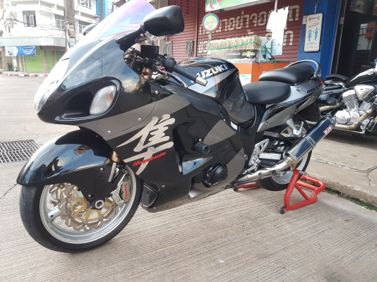 ขาย SUZUKI GSX1300 HAYABUSA ปี2002 สเปคแคนาดา เดิมๆ แต่งสวย ท่อแต่งคู่YOSHIMURA ปั๊มBREMBOทั้งชุด จานดิสแต่ง ARASHI ชิวหน้าแต่ง อินวอยส์ สรรพสามิตร ราคา 109000 บาท ส่งได้ทั่วไทย  สนใจติดต่อ  ☎️081-0578282  FACEBOOK ชาญณรงค์ ป๊อป ชัยอมฤต  ไอดีไลน์ POPBIGBI