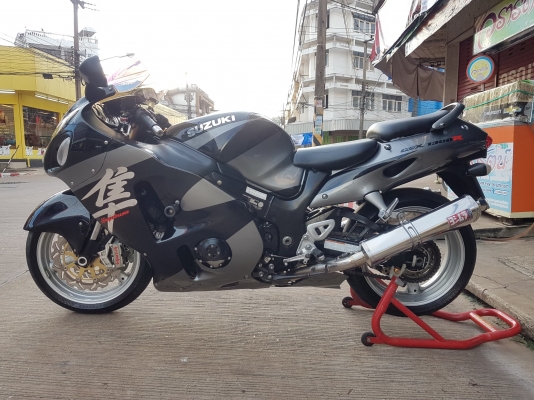 ขาย SUZUKI GSX1300 HAYABUSA ปี2002 สเปคแคนาดา เดิมๆ แต่งสวย ท่อแต่งคู่YOSHIMURA ปั๊มBREMBOทั้งชุด จานดิสแต่ง ARASHI ชิวหน้าแต่ง อินวอยส์ สรรพสามิตร ราคา 109000 บาท ส่งได้ทั่วไทย  สนใจติดต่อ  ☎️081-0578282  FACEBOOK ชาญณรงค์ ป๊อป ชัยอมฤต  ไอดีไลน์ POPBIGBI