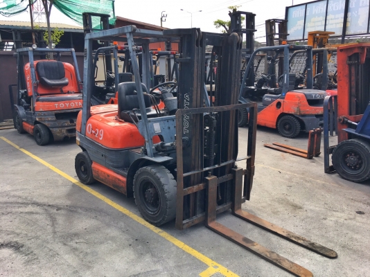 ขาย โฟรคลิฟท์ โตโยต้า รุ่น 6 เครื่อง ดีเซล เสา 3 เมตร ขาย โฟรคลิฟท์ โตโยต้า รุ่น 6 เครื่อง ดีเซล เสา 3 เมตร