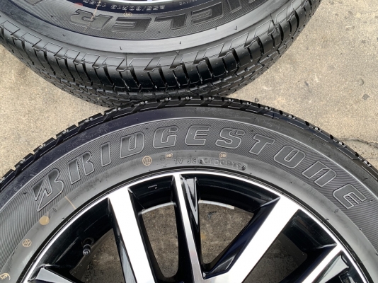 ล้อแม็กป้ายแดง ISUZU D-max Hi-lander STEALTH รุ่นพิเศษ ขอบ 18 พร้อมยางป้ายแดง 255-60-18 Bridgestone ปี 19 สวยๆ ล้อแม็กป้ายแดง ISUZU D-max Hi-lander STEALTH รุ่นพิเศษ ขอบ 18 พร้อมยางป้ายแดง 255-60-18 Bridgestone ปี 19 สวยๆ
