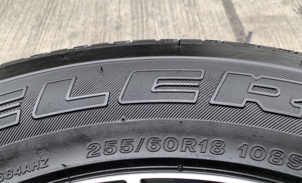 ล้อแม็กป้ายแดง ISUZU D-max Hi-lander STEALTH รุ่นพิเศษ ขอบ 18 พร้อมยางป้ายแดง 255-60-18 Bridgestone ปี 19 สวยๆ ล้อแม็กป้ายแดง ISUZU D-max Hi-lander STEALTH รุ่นพิเศษ ขอบ 18 พร้อมยางป้ายแดง 255-60-18 Bridgestone ปี 19 สวยๆ