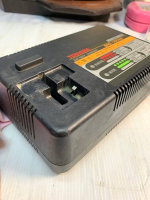 750 บ.ส่งถึงบ้านฟรี โทร 083-2000058 LINE ID: line832923 ชุดสว่านไร้สายยี่ห้อ TOSHIBA หัวสวมบล็อคก้าน