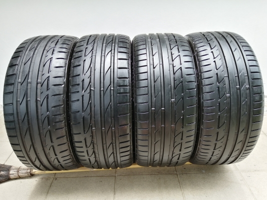 ยาง Bridgestone S001 225 35 19 ปี18 สภาพ95\%  ดอกเต็ม ไม่มีปะ ใช้ยาว ราคาไม่แพง