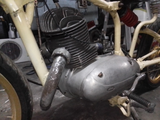 Jawa250c.c Jawa250c.c