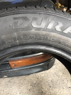 ยางบริสโตน.215/65/16ปี19 ถอดป้ายแดง #มีแค่1คู่ ขาย4500บาท สนใจโทร0879050181.ส่งได้ทั่วไทย