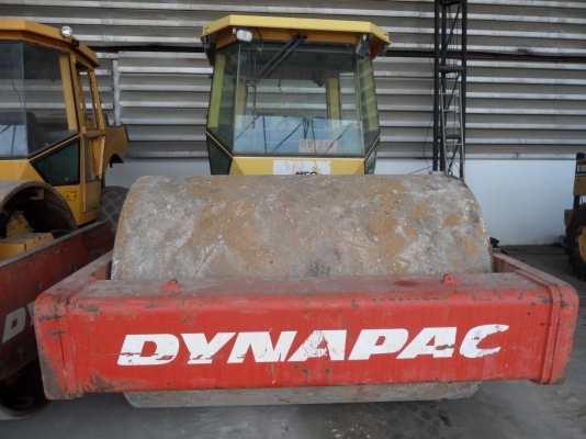 ขายรถบดสั่นสะเทือนขนาด20ตันรุ่นใหม่ DYNAPAC CA602Dเอกสารเล่ม รถสวยราคาถูกแท้ทรู 1.8 ล้านเท่านั้นๆๆ สนใจ 081-989-1989 หรั่งครับ