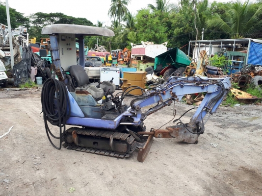 ขาย รถขุดแบคโฮไฟฟ้า HITACHI EX15 พร้อมหัวเจาะ กระแทก มอเตอร์ไฟฟ้า 200V 3 เฟส มีรีโมทคอนโทรลแยก