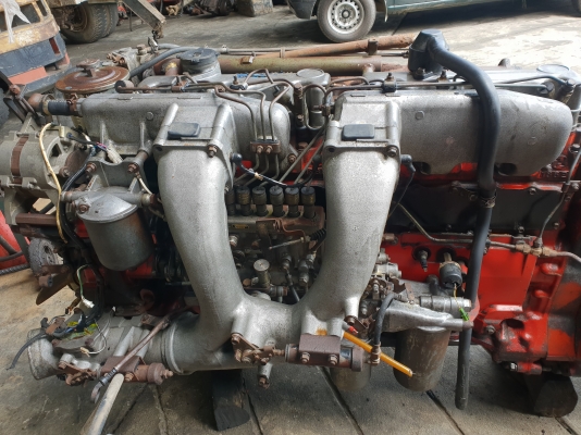 Hino  Ek100  ปั่นปูน  พร้อมเกียร์