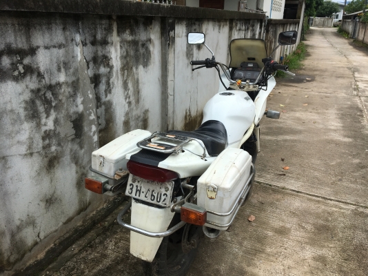 Yamaha Xj600 Diversion เอกสารประมูล