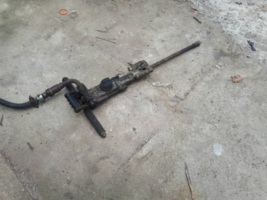 ขายตามสภาพ หัวเจาะปูน เจาะหิน ใช้ลม เก่าญี่ปุ่น = 4,800 บาท